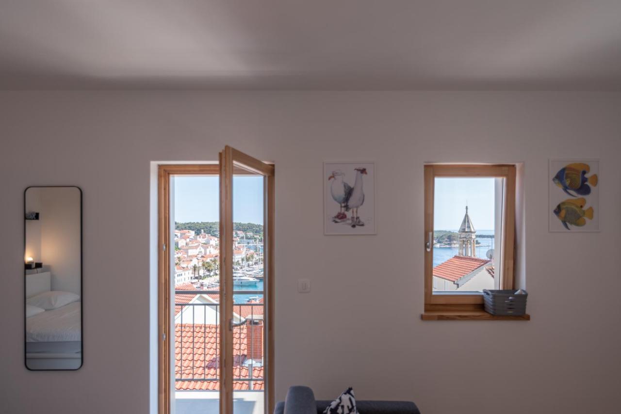 Brand New Apt W Balcony & Perfect Seaview At Center Hvar Town Exterior photo